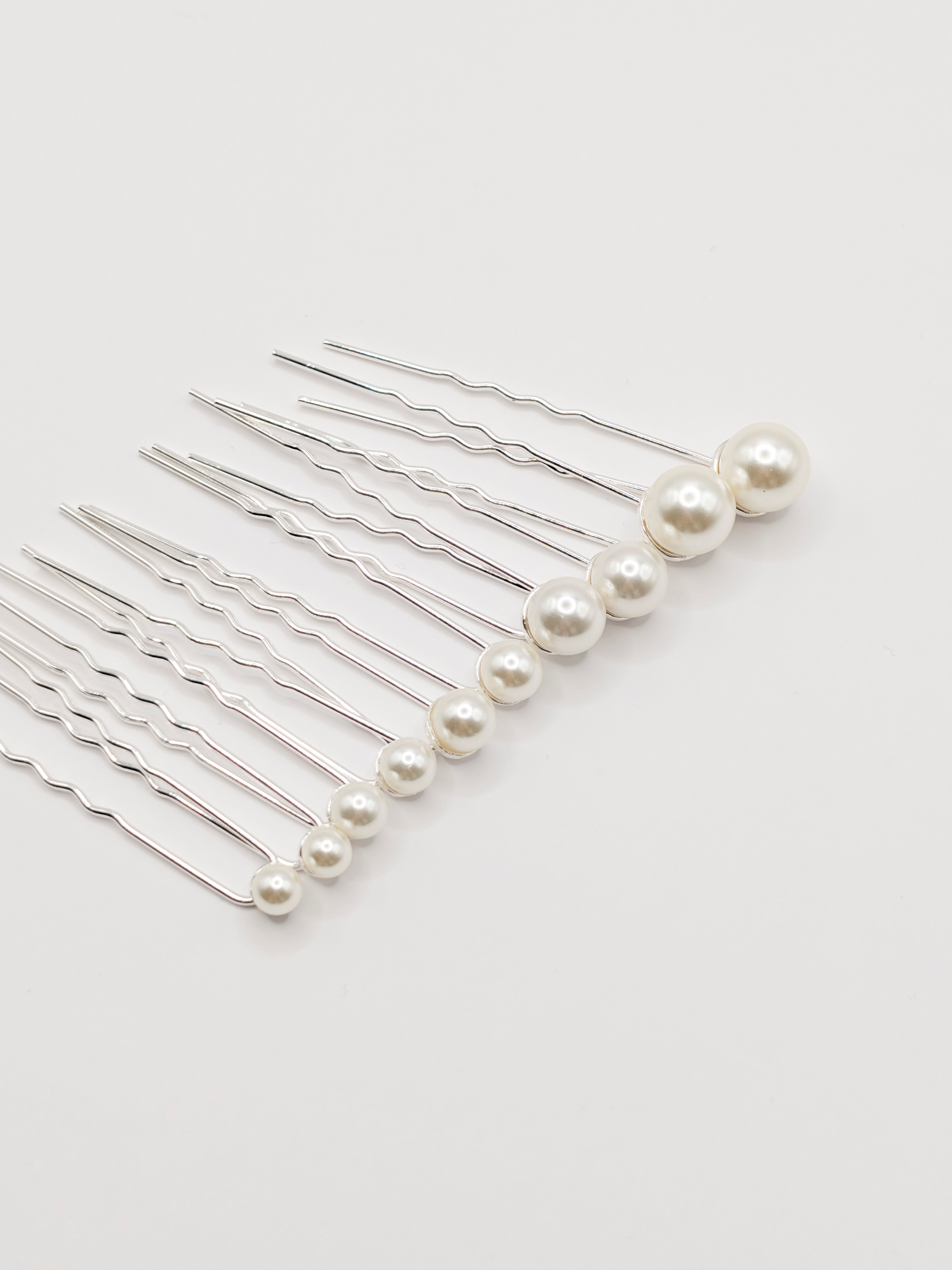 Aria Pearl Hair Pins