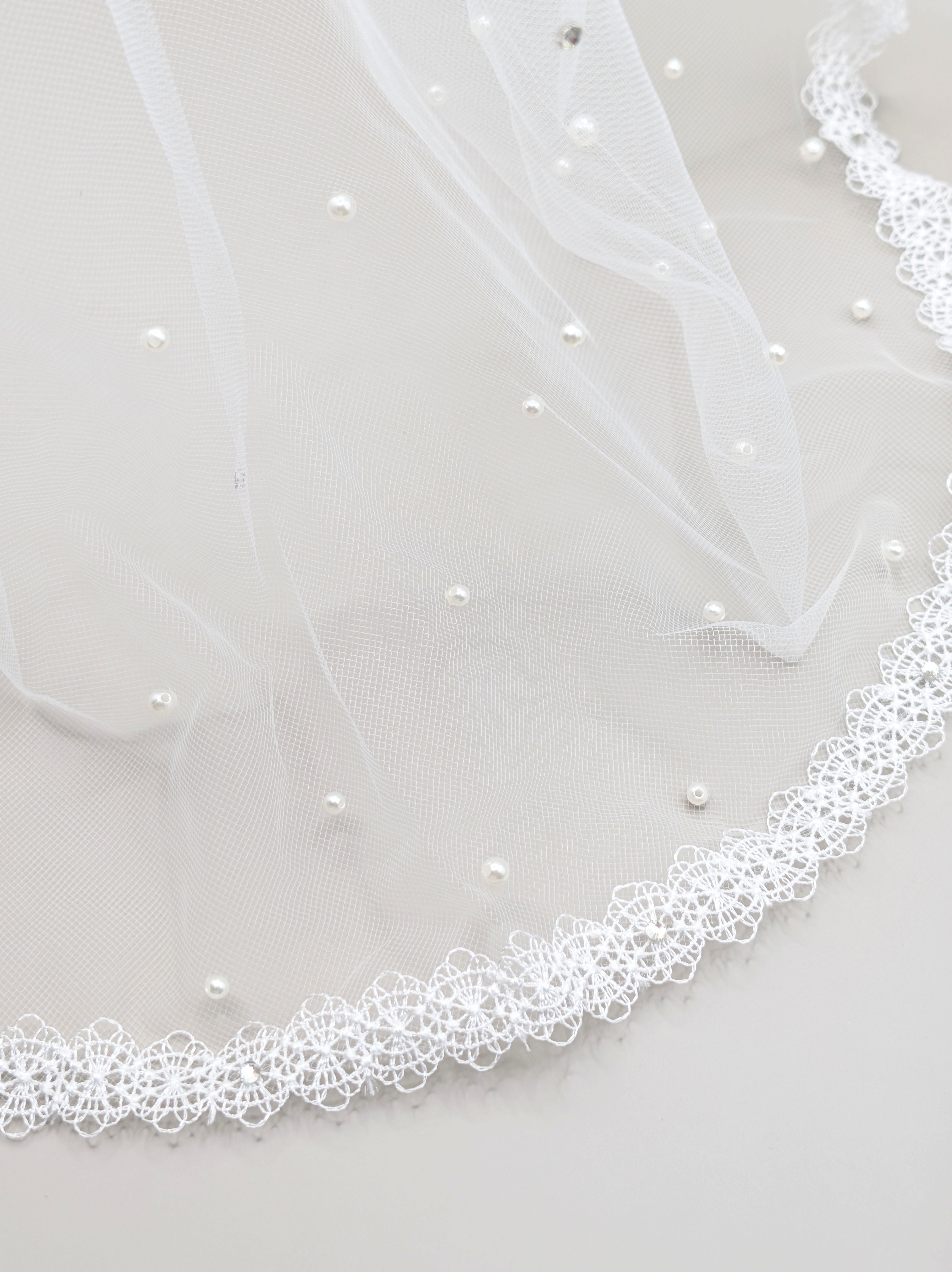 Nora Veil
