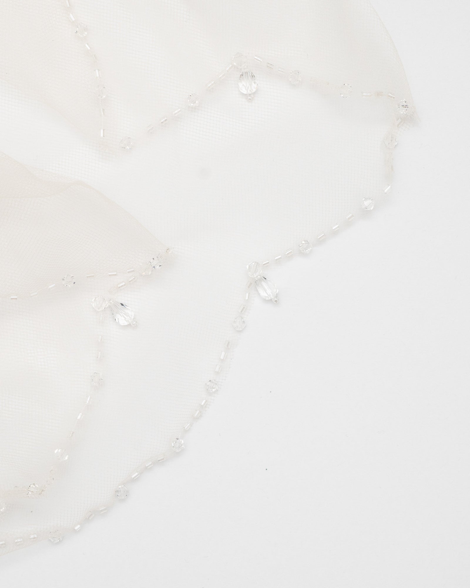 ivory knot-wedding accessories-bridal hair veil-sana one tier