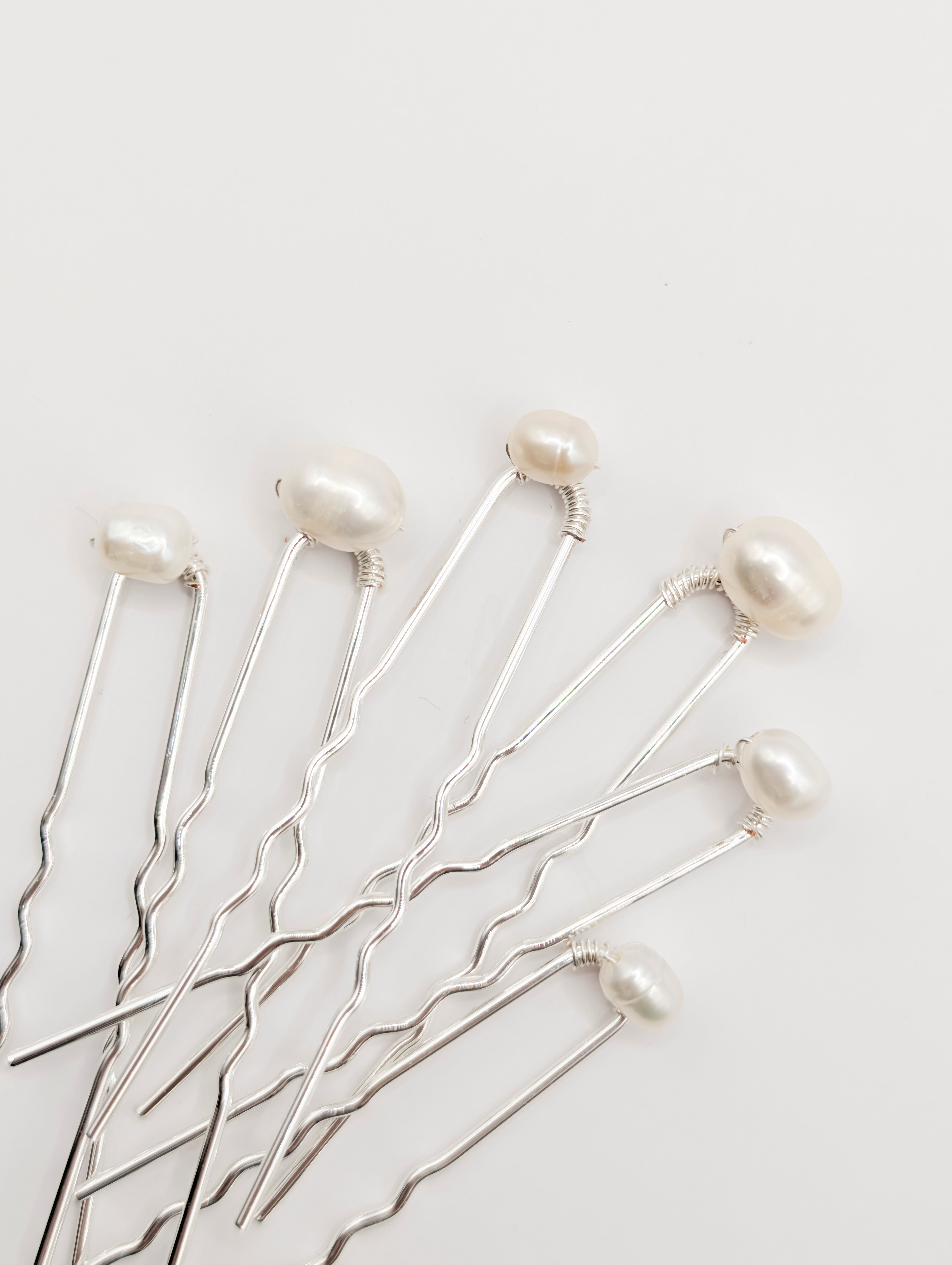 Mona Freshwater Pearl Hair Pins