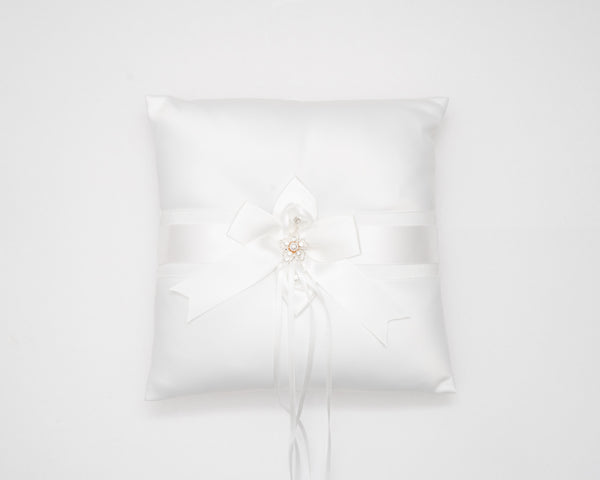 ivory knot-wedding accessories-bridal ring cushion-dorothy