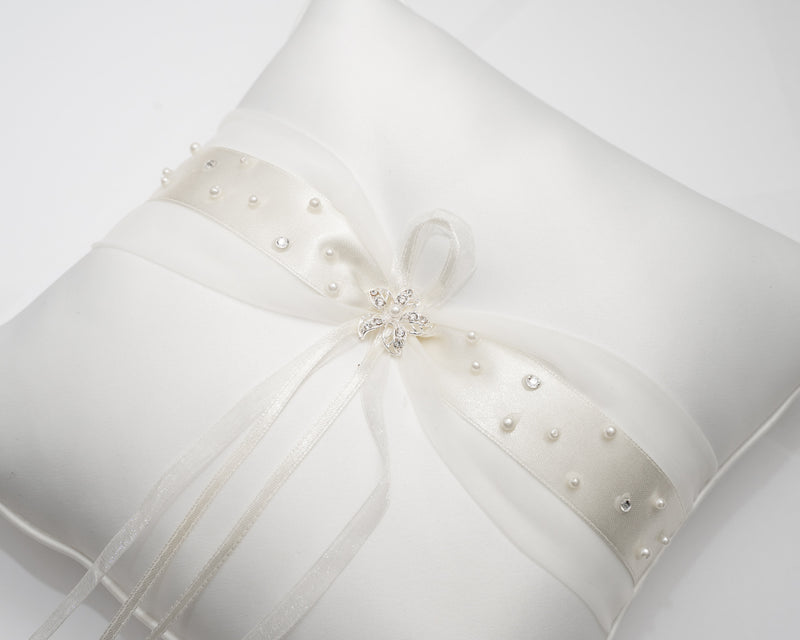 ivory knot-wedding accessories-bridal ring cushion-tara