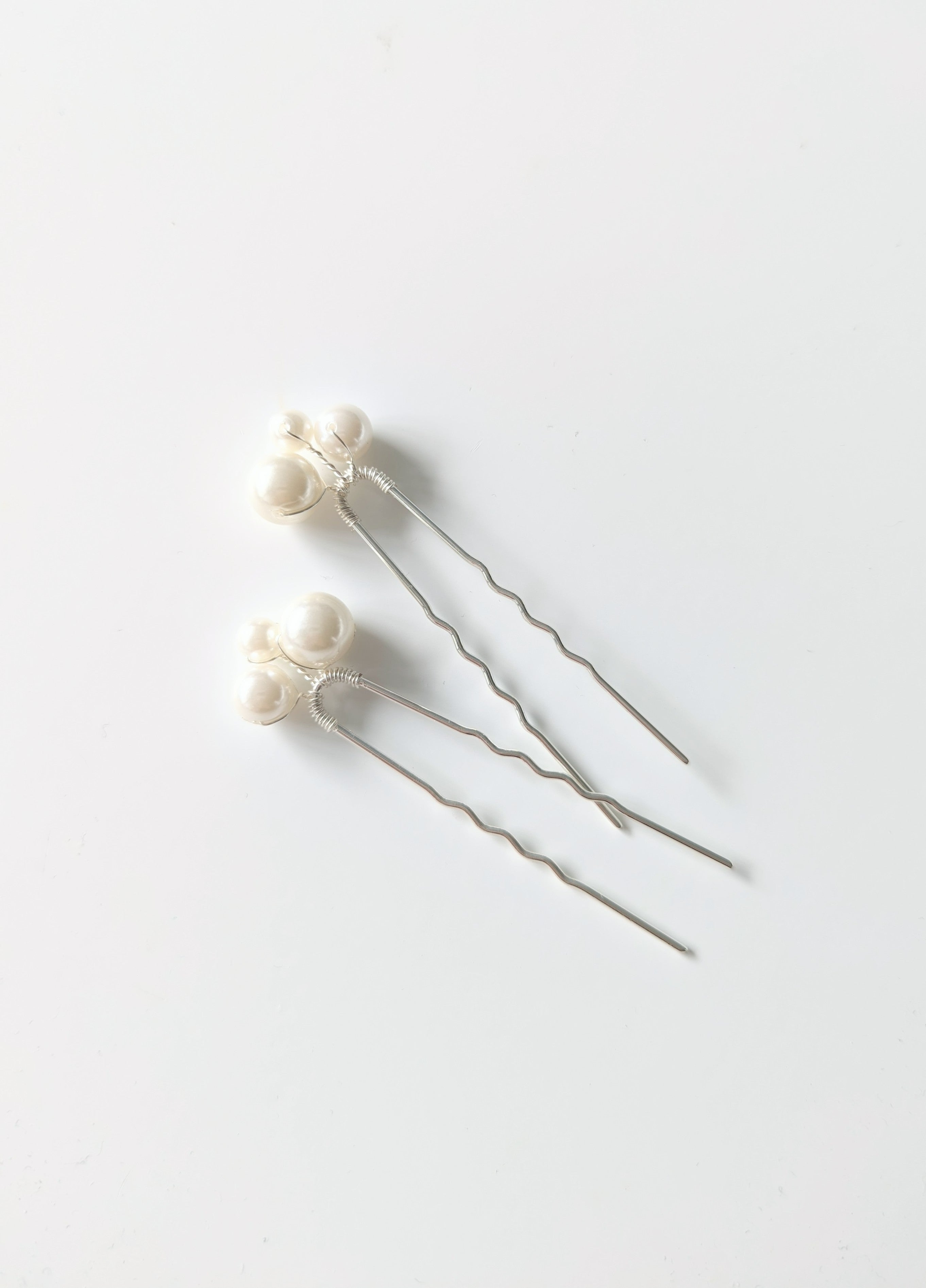 Lara Pearl Hair Pins