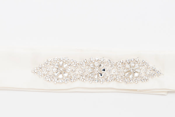 ivory knot-bridal accessories-wedding belt-wendy