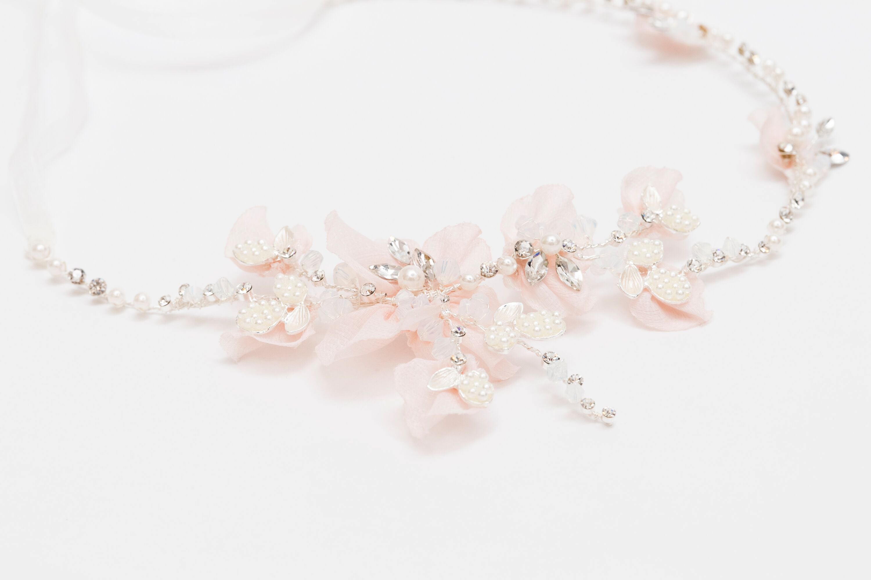ivory knot-bridal hair vines-cera-blush
