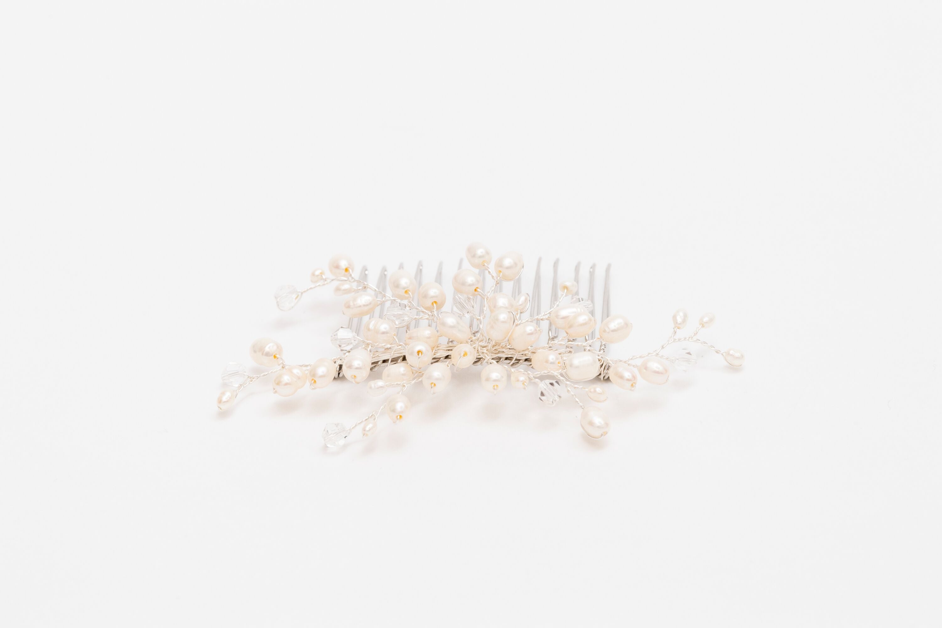 ivory knot-wedding hair comb-benita-pearl